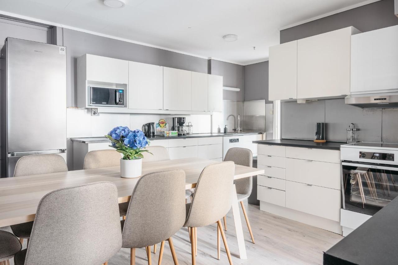 S54 - Private Rooms In The City Center Берген Екстериор снимка