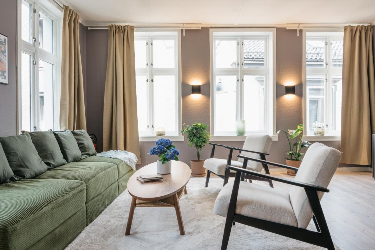 S54 - Private Rooms In The City Center Берген Екстериор снимка