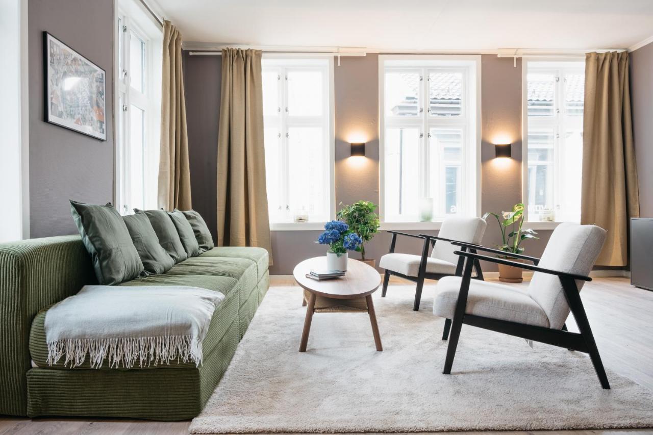 S54 - Private Rooms In The City Center Берген Екстериор снимка