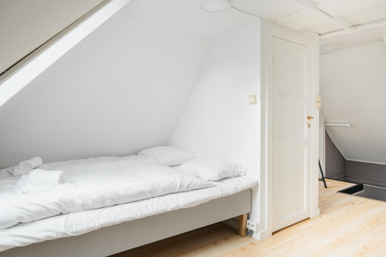 S54 - Private Rooms In The City Center Берген Екстериор снимка