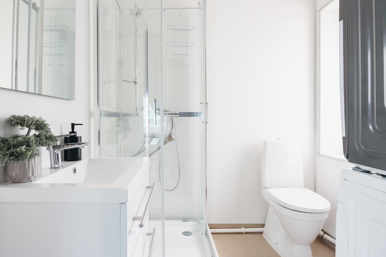 S54 - Private Rooms In The City Center Берген Екстериор снимка